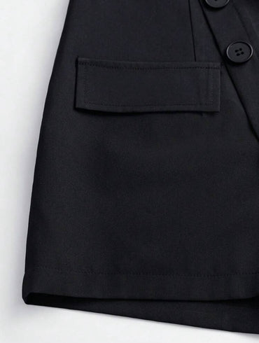 Skort with button and faux pocket detail at the front