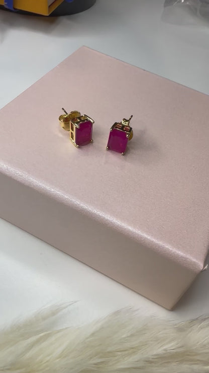 Square crystal jewelry earrings.