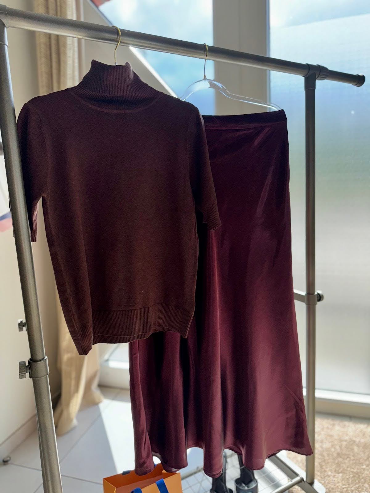 Satin skirt, long burgundy color